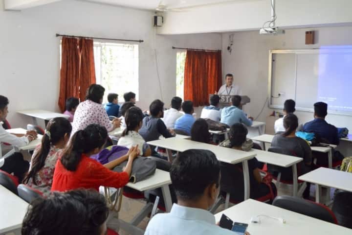 Sagar Institute of Science and Technology, School of Management Studies, Bhopal campus photo 2