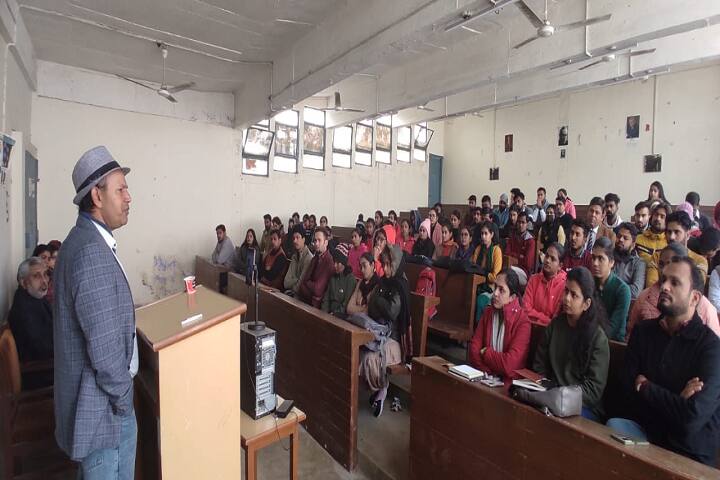 Institute of Law, Kurukshetra University, Kurukshetra campus photo 4