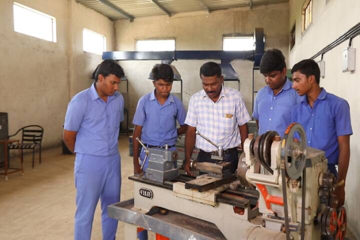 Sri Vinayaka Institute of Technology, Kolar campus photo 5