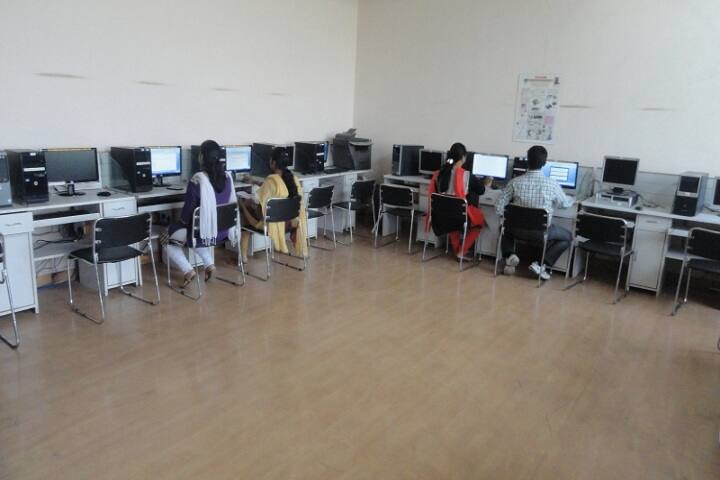Pune District Education Association's Shankarrao Ursal College of Pharmaceutical Sciences and Research Centre, Pune campus photo 5