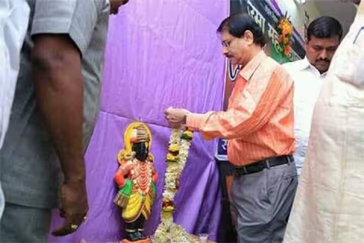Shri Pandurang Shikshan Prasarak Mandal Sanchalit Uma Mahavidyalaya, Pandharpur campus photo 6