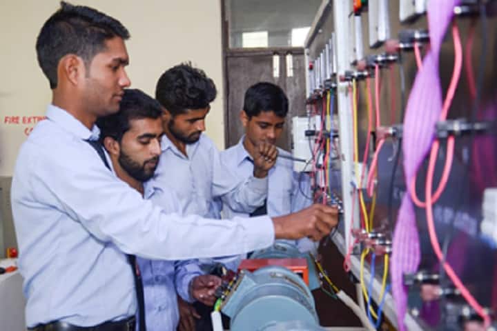 UP College of Polytechnic for Research, Saharanpur campus photo 4