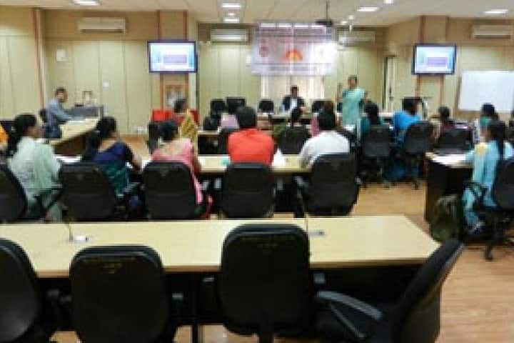 National Institute of Public Cooperation and Child Development, New Delhi campus photo 4