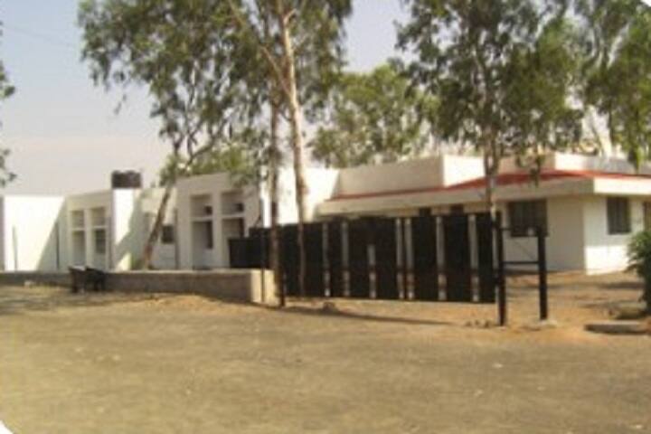 Manikchand Dhariwal Institute of Management and Rural Technology, Pune campus photo 3