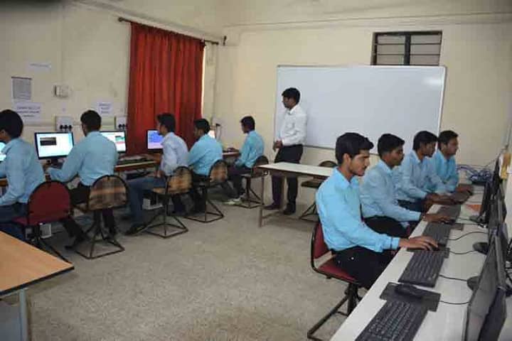 Shri Shivaji Education Society's College of Engineering and Technology, Yavatmal campus photo 3