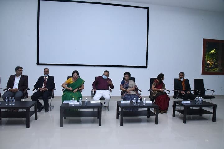 Indore Institute of Medical Sciences, Indore campus photo 6