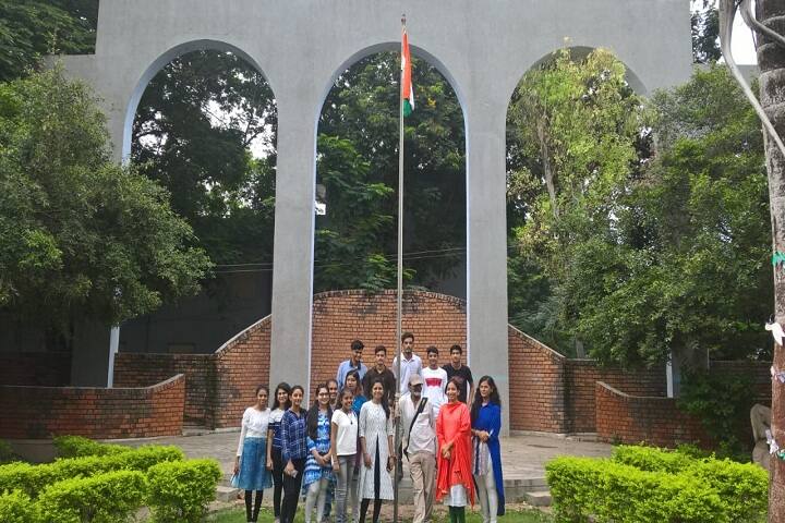 CVM College of Fine Arts, Anand campus photo 5