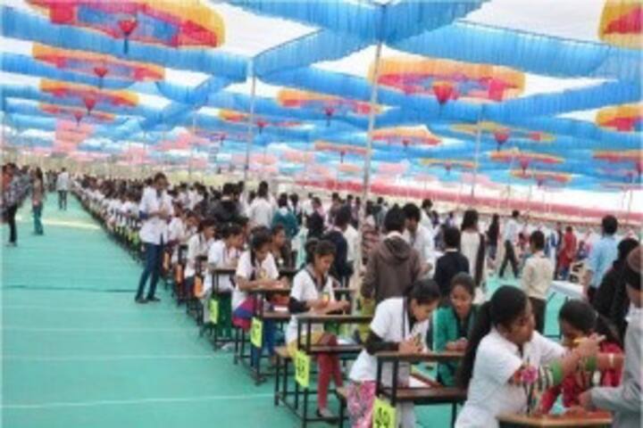 Manish Institute of Computer Studies, Visnagar campus photo 4