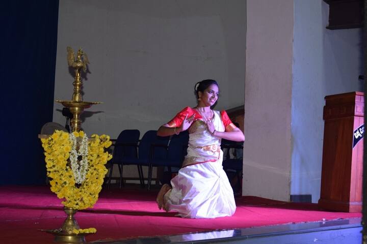 University Evening College, Mangaluru campus photo 4