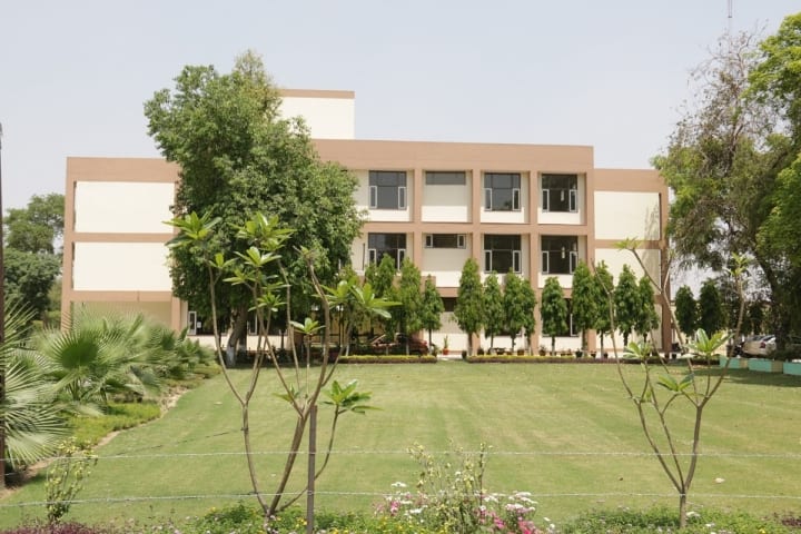 Guru Gobind Singh College of Management and Technology, Giddarbaha campus photo 2