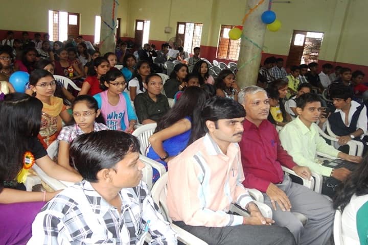 Takshashila College, Vadodara campus photo 3