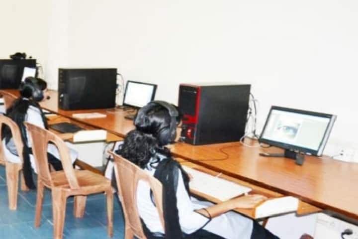 Kamaleshwari Bindeshwari Women's College, Madhepura campus photo 2