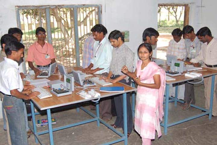 Maddala Ramakrishnamma Polytechnic, Veeravasaram campus photo 4