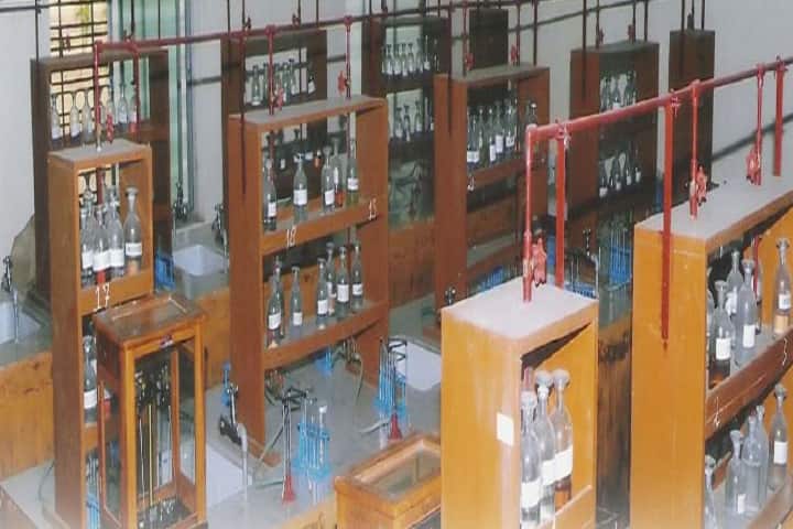 Lagna Devi Tarakant Mahila Mahavidyalaya, Ranihawa campus photo 2