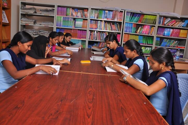 KSR Mahila Degree College, Narsampet campus photo 3
