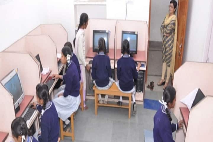 Rajkiran Degree College, Moradabad campus photo 2