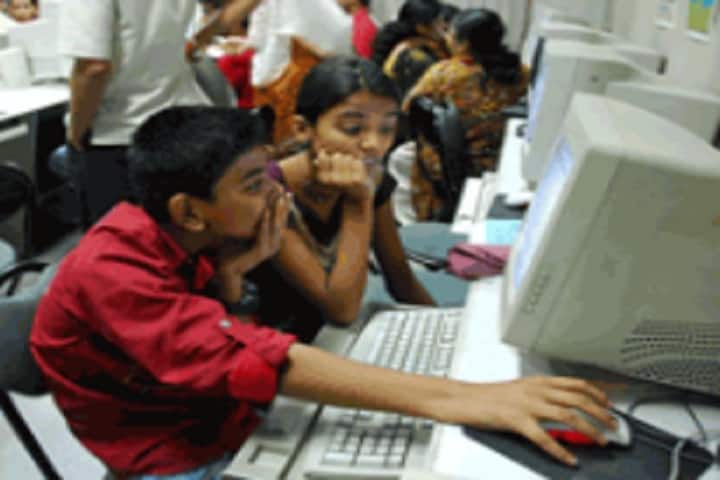 Krishna Degree College, Moradabad campus photo 3