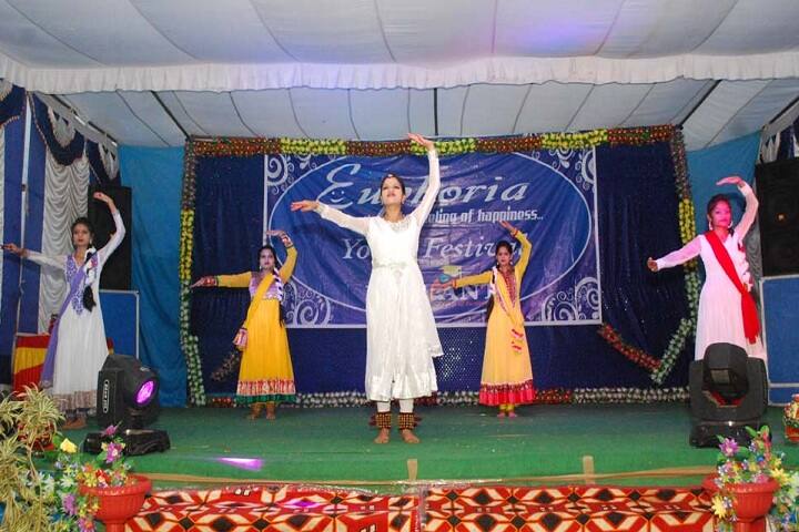Radiant Group of Institutions, Shivpuri campus photo 3