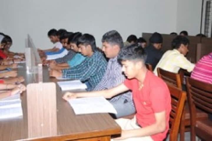 Mata Gujri Khalsa College, Kartarpur campus photo 4