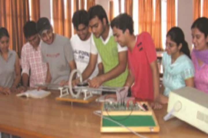 Ram Pal Singh Satyavati Devi Memorial Mahavidhayalal, Budaun campus photo 4