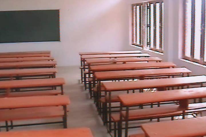 Adarsh Mahila Mahavidyalaya, Faizabad campus photo 2