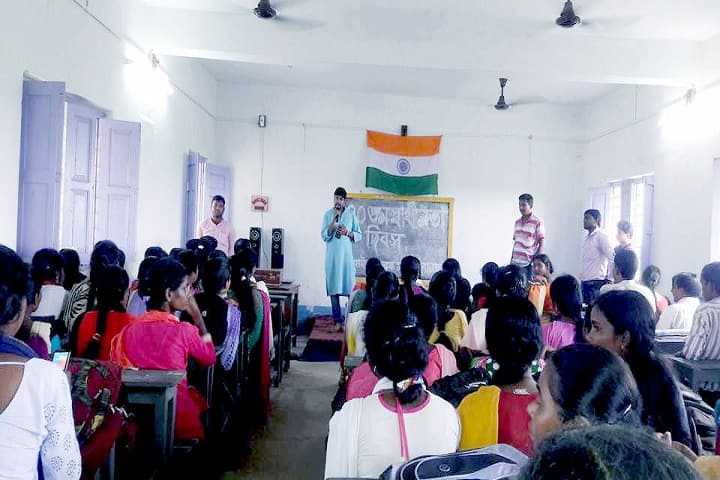 Raipur Block Mahavidyalaya, Kharigerya campus photo 6