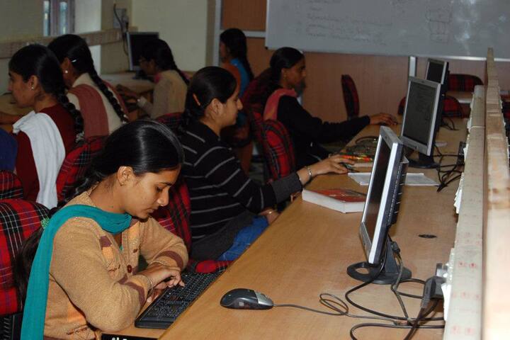 Punjabi University Guru Kashi College, Damdama Sahib campus photo 2