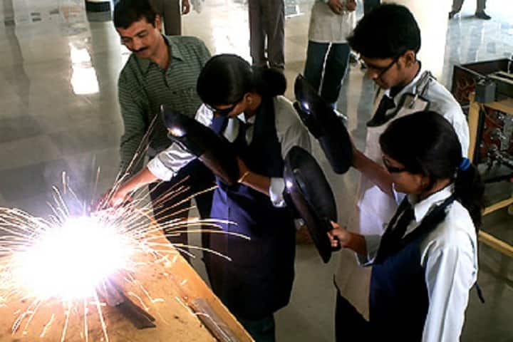 National Institute of Aeronautical Engineering Research and Management, New Delhi campus photo 2