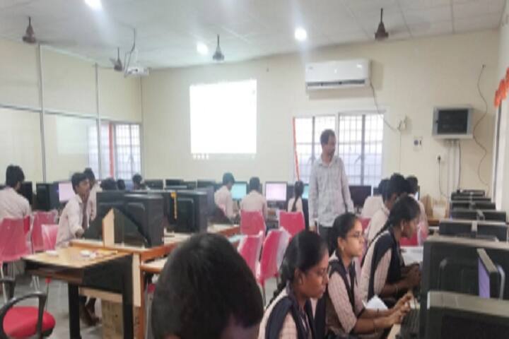 Maharajahs College for Women, Vizianagaram campus photo 3