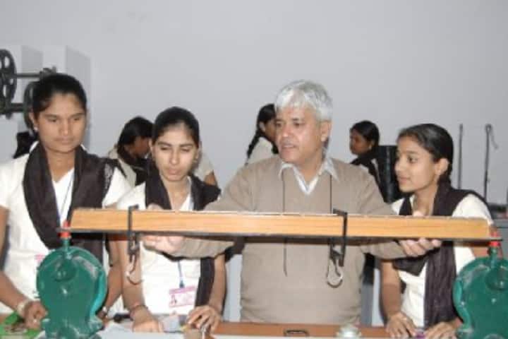 Mantram Women's Polytechnic College, Dungarpur campus photo 3