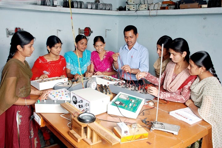 Shivani Degree and PG College, Karimnagar campus photo 2