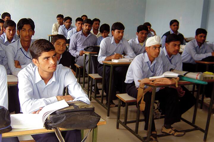 Guru Nanak College of Business Administration, Fatehabad campus photo 3