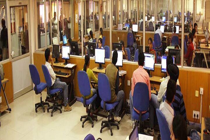 Shaheed Udham Singh Institute of Computer Science, Ajit Singh Nagar campus photo 3
