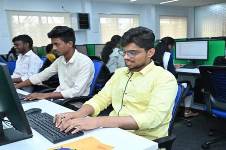 Vinayaka Mission's School of Economics and Public Policy, Chennai campus photo 4