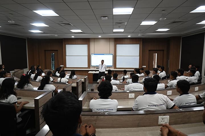 SVKM NMIMS Global University, Dhule campus photo 2
