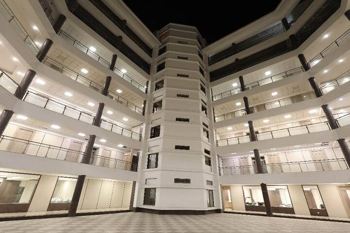 SVKM NMIMS Global University, Dhule campus photo 5