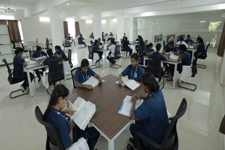 Nandha Dental College and Hospital, Erode campus photo 2