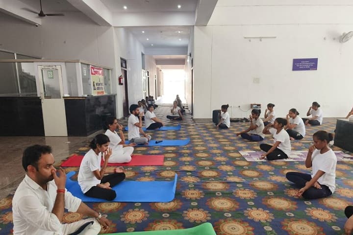 Arnav Ayurvedic Medical College and CNS Ayurvedic Chikitsalaya, Barabanki campus photo 4