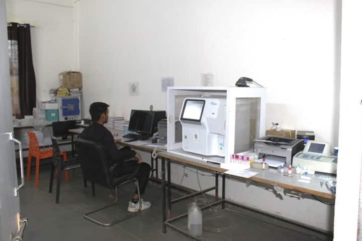 Shri Santanpal Singh Ayurvedic Medical College and Hospital, Shahjahanpur campus photo 4