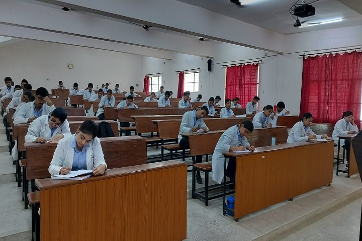 Rohilkhand Ayurvedic Medical College and Hospital, Bareilly campus photo 2