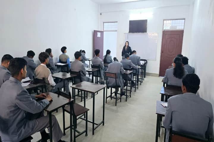 Manas College, Pithoragarh campus photo 2