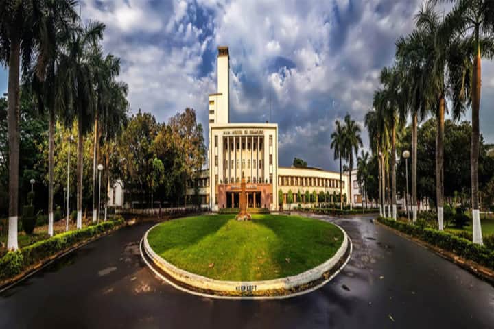IIT Kharagpur campus photo 5