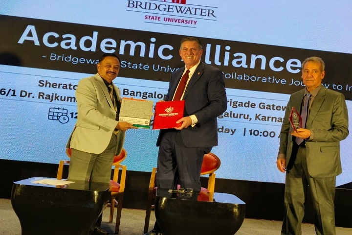 Haveri University, Haveri campus photo 6