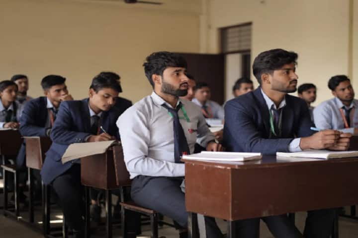Mahaveer University, Meerut campus photo 6