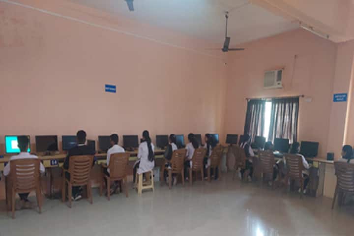 Kai Yashodabai Dagadu Saraf Charitable Trust Institute of Management and Science, Sakegaon, Bhusawal campus photo 5