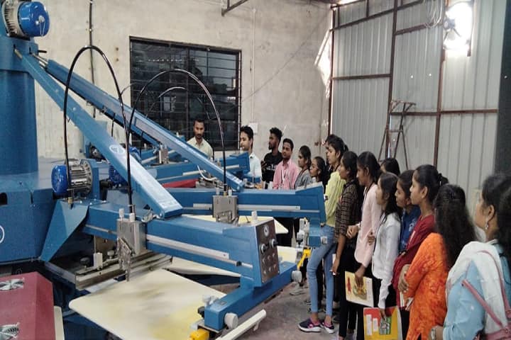 Adv Yadavrao Dhote Smruti Mahavidyalaya, Rajura campus photo 2
