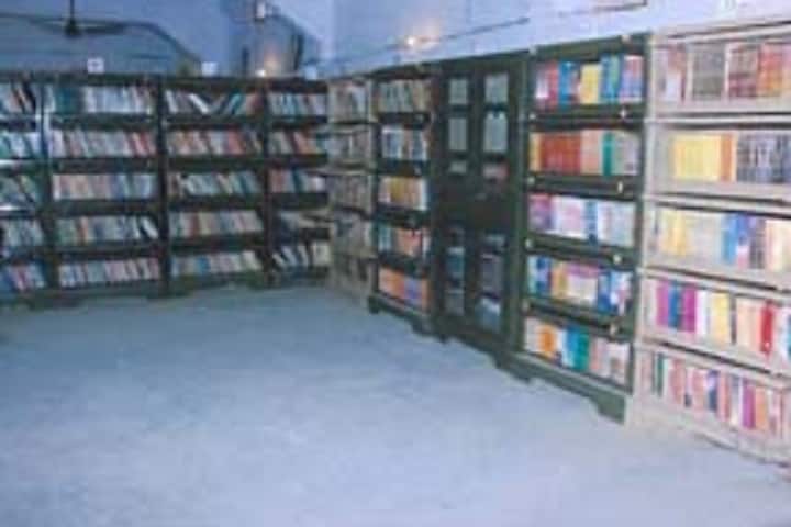 Ram Nagina Kisan PG College, Ghazipur campus photo 4
