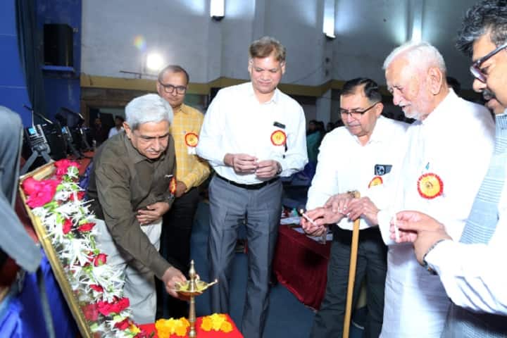 Shri Mahavir ROFEL College of Arts, Vapi campus photo 6