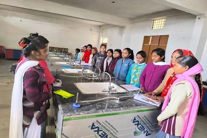 RK Mahavidyalaya, Sultanpur campus photo 3