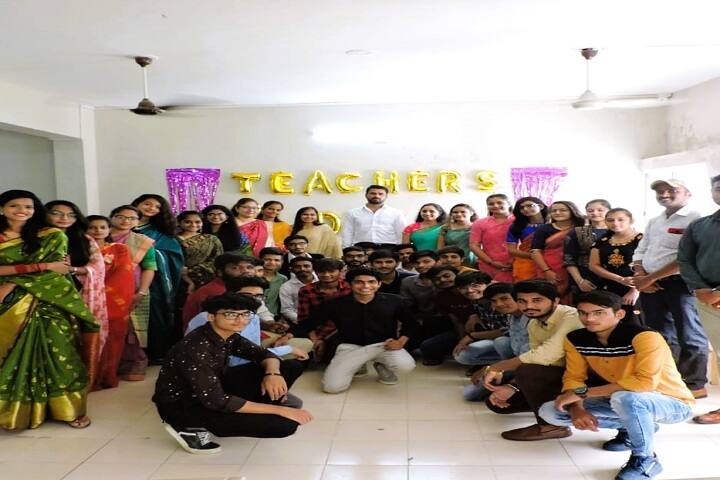 Kameshwar BCA College, Gandhinagar campus photo 5